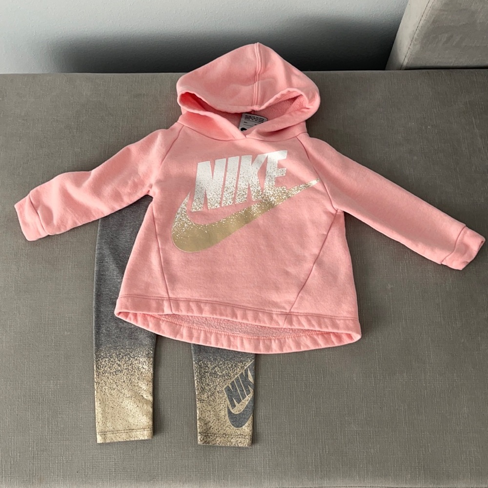 Nike Toddler set
